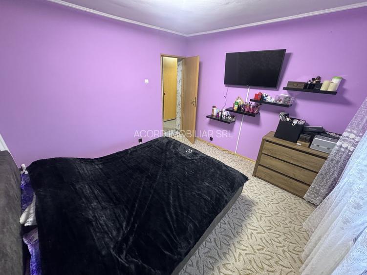 Apartament 3 camere Poarta 6 - 3