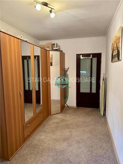 Apartament cu 3 camere de vanzare, bloc izolat, Semicentral - 6