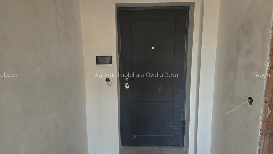 Vand apartament 3 camere decomandat in Deva, zona 22 Decembrie, parter, bloc nou - 6