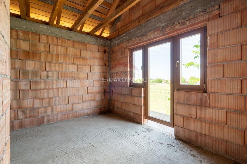 Casă / Vilă nouă de vânzare, la roșu, 5 camere, 225mp, Fântânele, Arad - 11