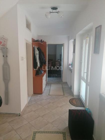 Vand casa tip duplex - 3