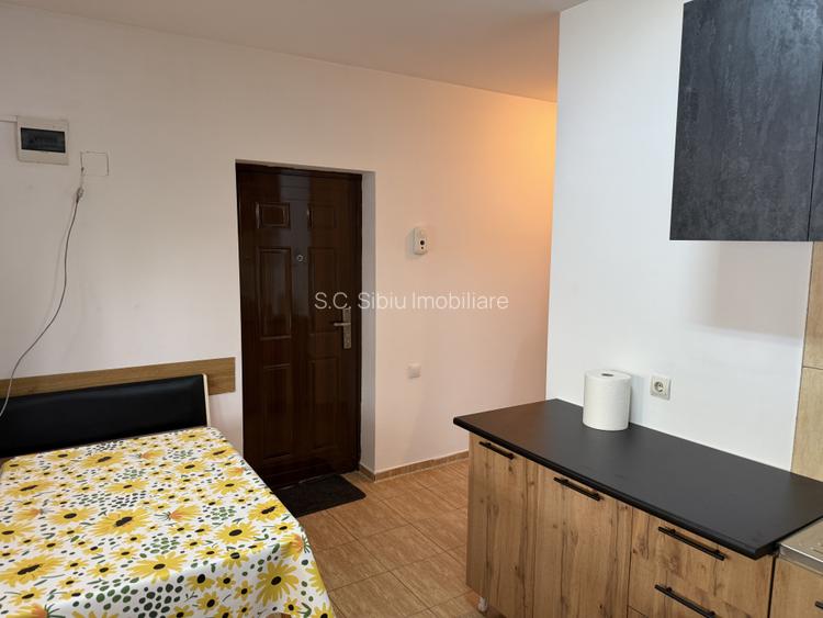 garsoniera bloc parter stefan cel mare zona 3 stejari - 5
