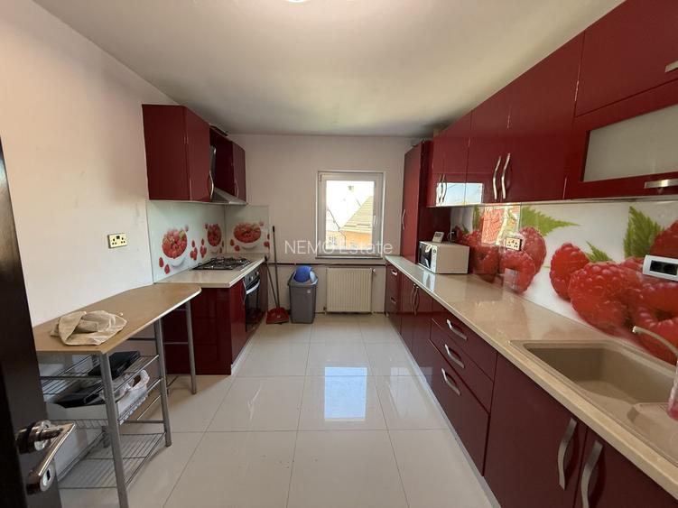 Apartament 3 camere | 100 mp | Zona Centrală | Etaj 1 | 450 €/lună - 6