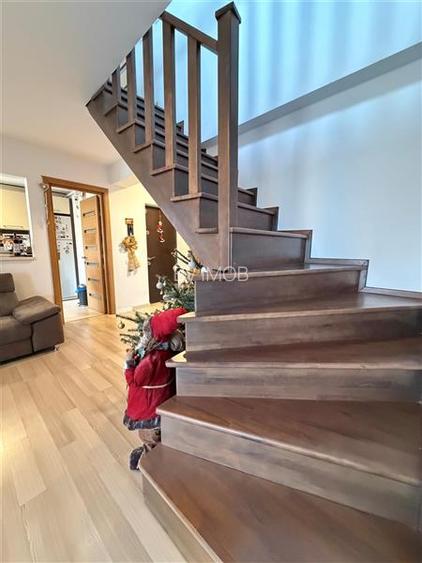 Vanzare apartament 4 camere pe 2 etaje, 3 bai, Urban Residence - 20