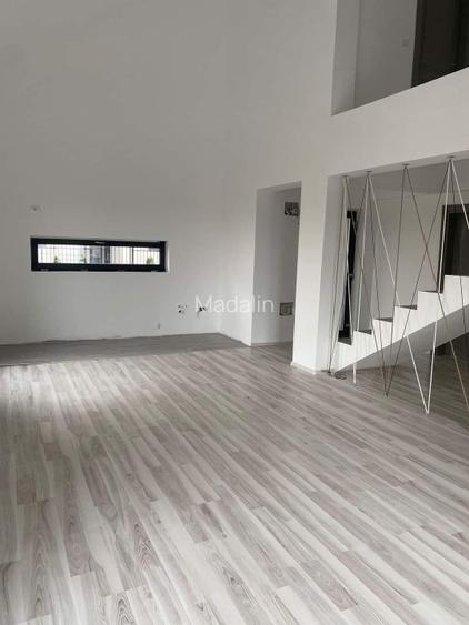 Casa 4 camere Cartier Izvor - 7