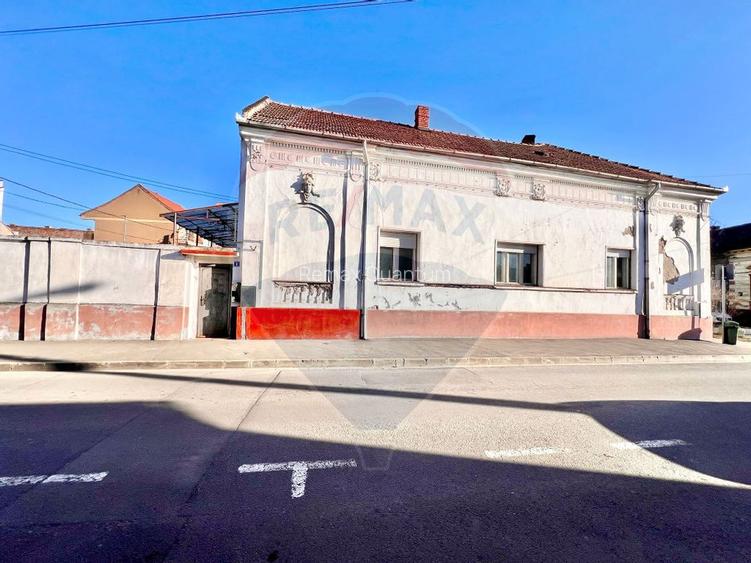 De vânzare casă cu 4 camere, Ultracentral, str Mihai Eminescu - 19