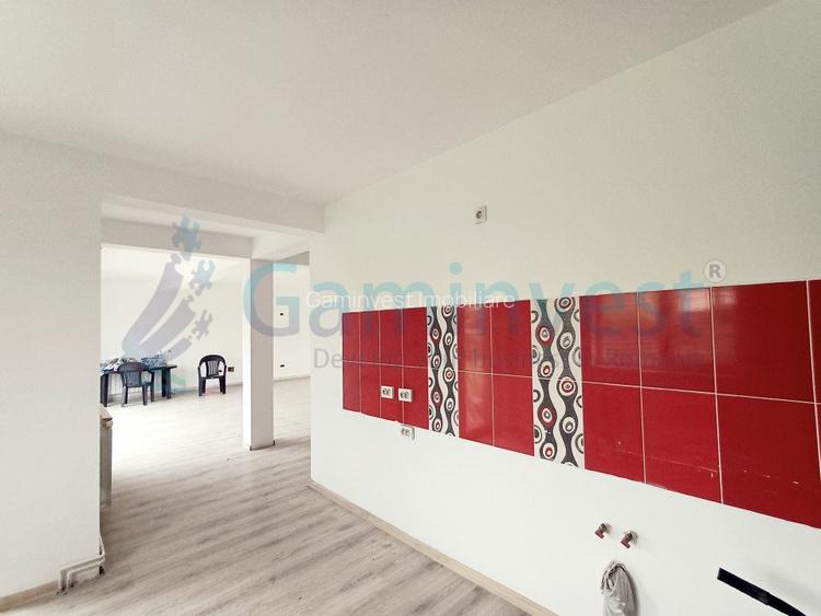 Casa de vanzare cu 5 dormitoare, Santandrei, Bihor - 6