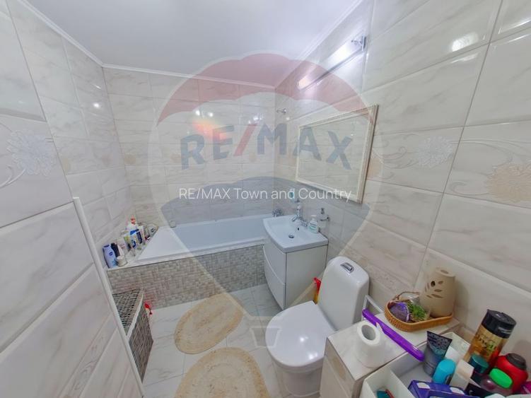 Apartament cu 4 camere de vânzare în zona Central - 7