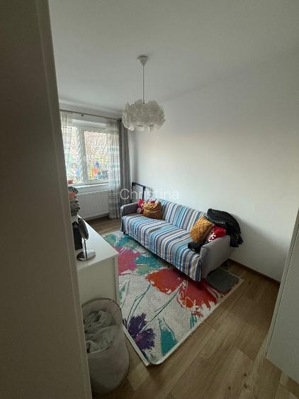 Apartament 3 camere, etaj 4/4, Tomis 1, preț negociabil  - 6