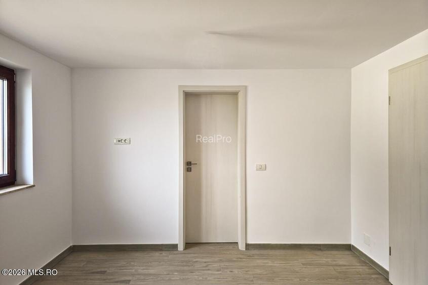 Giarmata - Casa P+1, 4 Dormitoare, 4 Bai, Garaj, Beci, Teren 556 Mp - 14