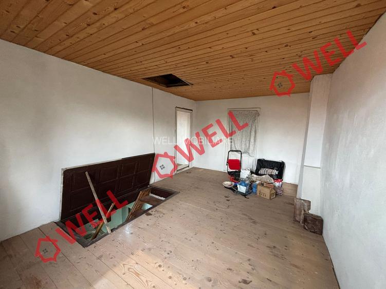 Casă de familie cu 2 niveluri de vânzare în Mereni, la drumul principal! - 6