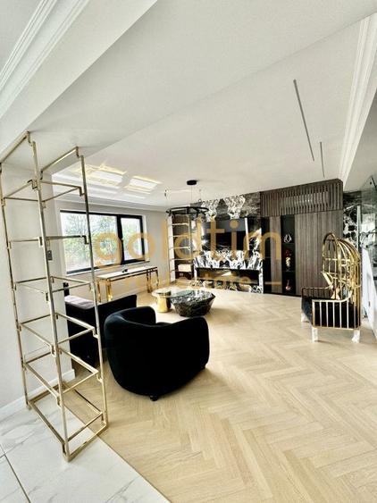 DUPLEX/PIPERA /SPATII GENEROASE /2 PARCARI/ZONA LINIȘTITĂ/ANSAMBLU SECURIZAT