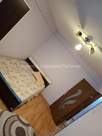 Garsonieră Gavana 3 , Decomandata / mobilată , finisaje medii! - 2