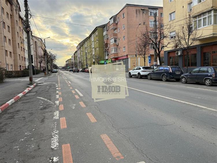 Apartament 3 camere etaj 1 in zona Vasile Aaron - 2