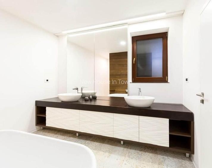 Casă deosebită de vânzare în Sânpetru | Teren 1400 mp - 21