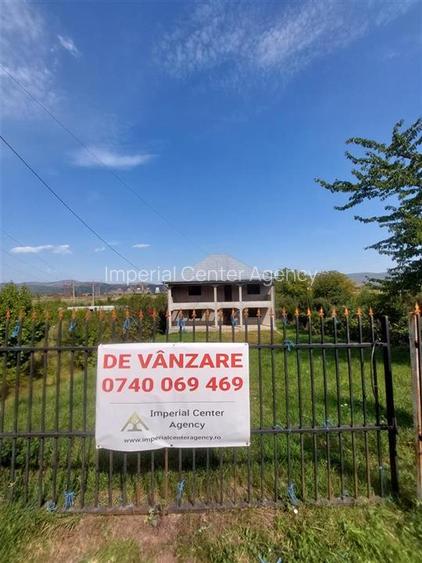 Casa de vanzare la pret de apartament Onesti - 3