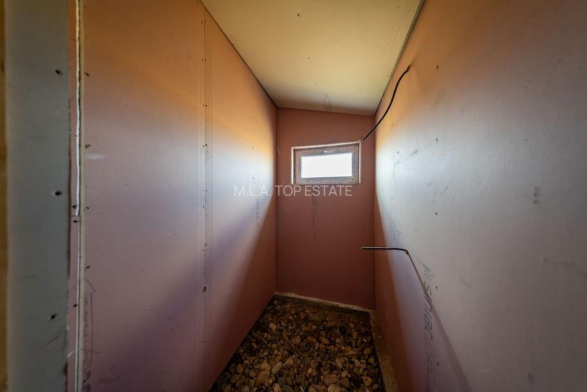 Casă de vânzare cu 3 camere in Alunis - 13