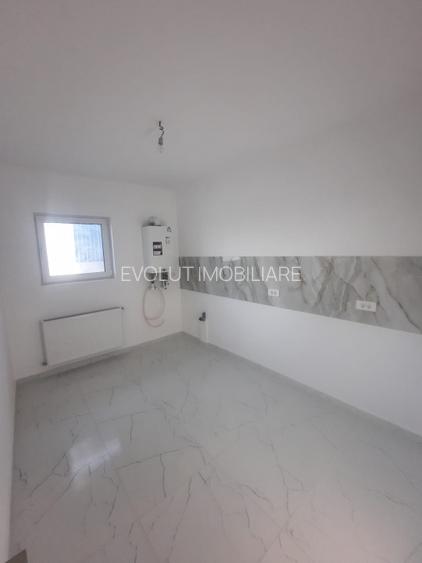  Domnesti–Țeghes langa padure | Casa individuala 3 camere | Placa beton - 9