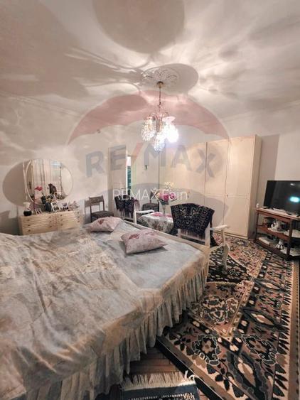 Casa cu 5 camere de vanzare in centrul orasului Talmaciu - 29