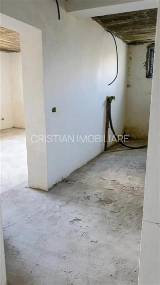Vila D+P+1 658mp construiti, teren 1630mp  Minerva - 19