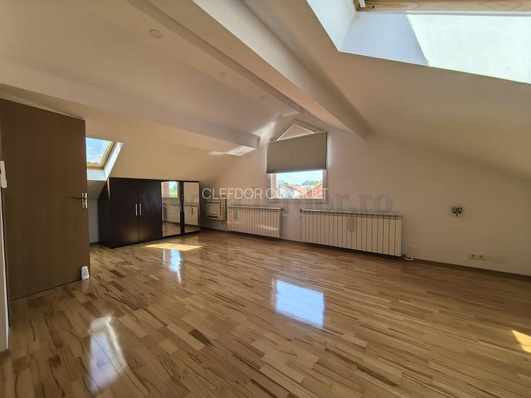 Vilă cu acces la piscina langa Jolie Ville - 22