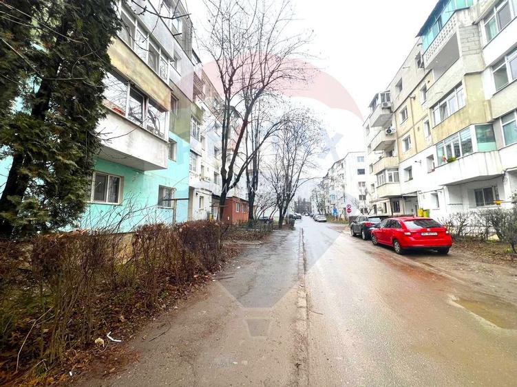 Apartament cu 2 camere de vânzare pe strada Metalurgiei - 8