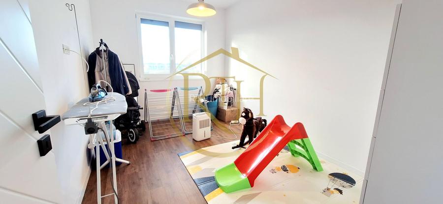 Oferim spre vanzare Casa tip Duplex, situata in Giroc in apropiere de DAF - 15