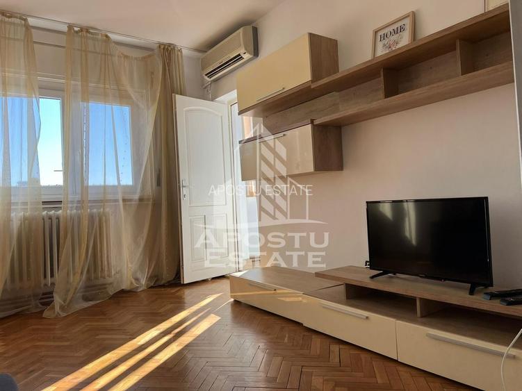 Apartament cu 4 camere, 2 bai în Piața Unirii, Timișoara - 3