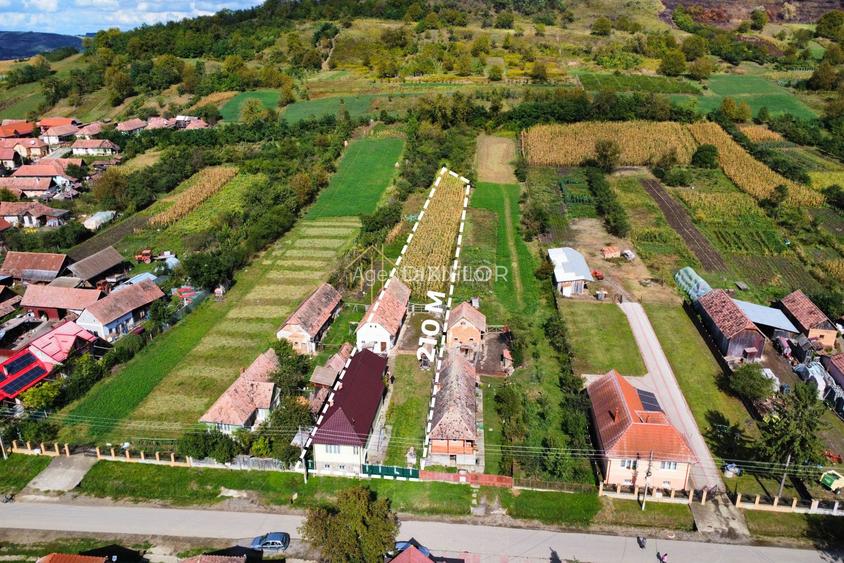 Casă cu 2 camere și teren generos | Roteni | 69.000 € - 10