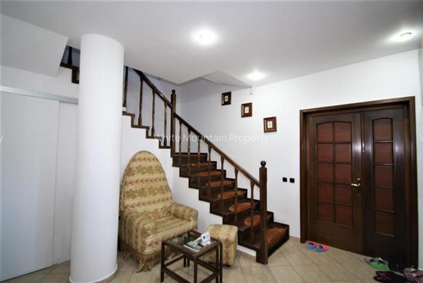 Corp vila, ideal locuinta, cu piscina si curte proprie in centru, Bucuresti - 20