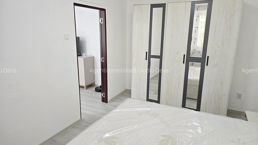 Inchiriez apartament 2 camere in Deva,  Bld. 1 Decembrie (JOLI CAFE) - 8