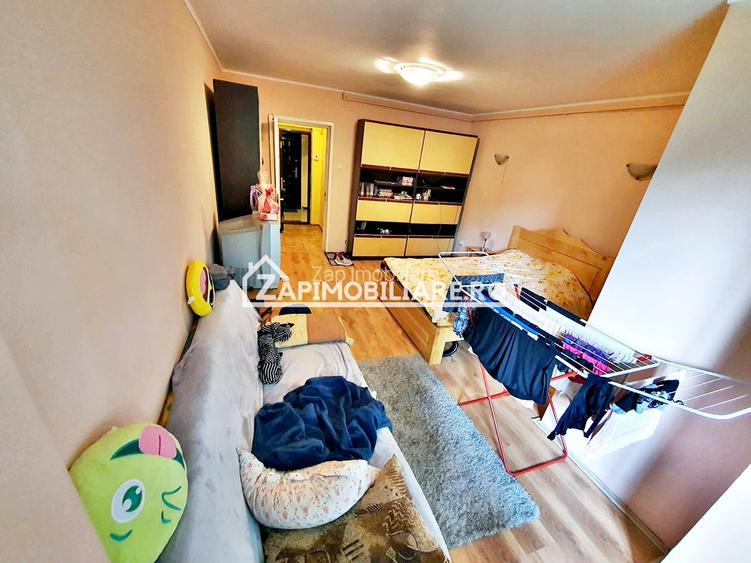 Apartament 1 camera, 28 mp, Aleea Carpati et.1 - 2