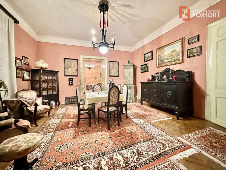 COMISION 0% Apartament cu 4 camere in cladire istorica - Piata Maria - 8