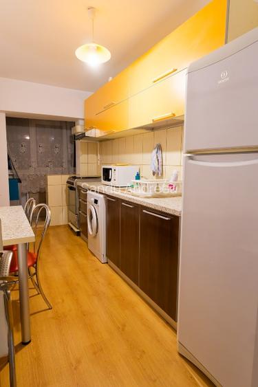 Inchiriez ap. 2 camere etaj 3/4 - 14