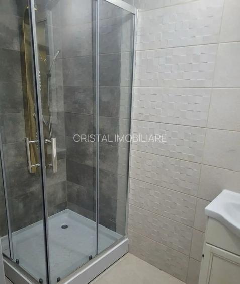 Garsoniera bloc nou, 38 mp, ideala birou/salon- 13 Septembrie - 5