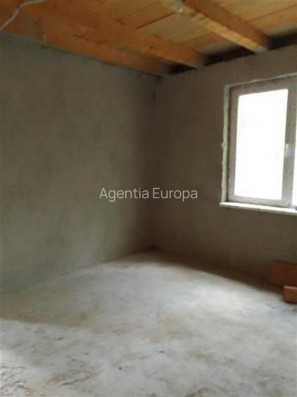 Casa P+M si teren intravilan de vanzare in localitatea Patlageanca-jud Tulcea - 5