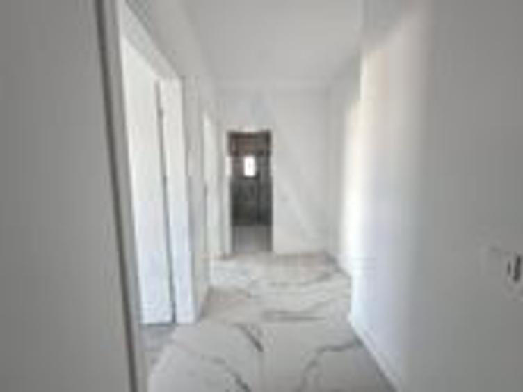 Apartament la cheie 3 camere balcon 7 mp lift si parcare Doamna Stanca