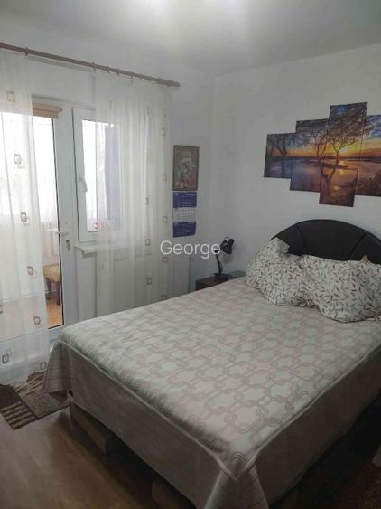 Vând apartament 2 camere decomandat zona Podgoriilor  - 2