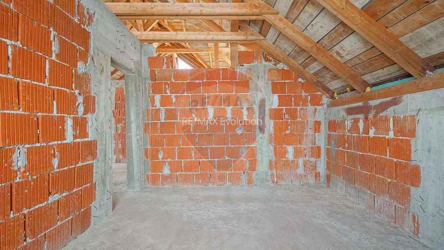 COMISION 0%| Casă individuală | 2 garaje | 192 mp utili | 847 mp teren - 50