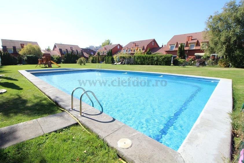 Vilă cu acces la piscina langa Jolie Ville - 2