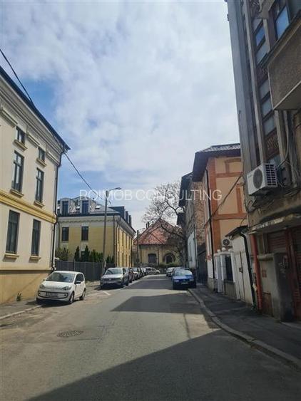 Unirii, 4 camere, hp/3, terasa 10 mp, deosebit - 10