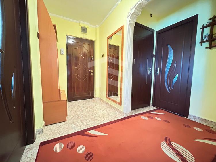 Ap. 3 camere decomandat Năvodari Str. Delfinului + loc parcare
