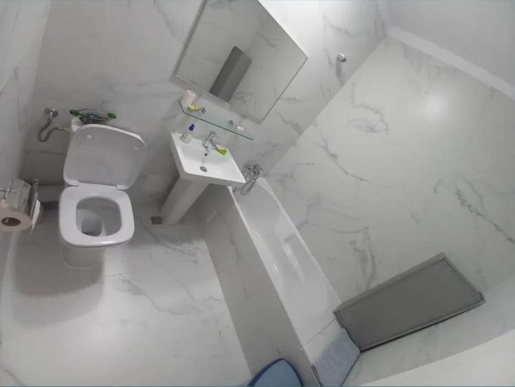 Vanzare apartament 2 camere complet renovat