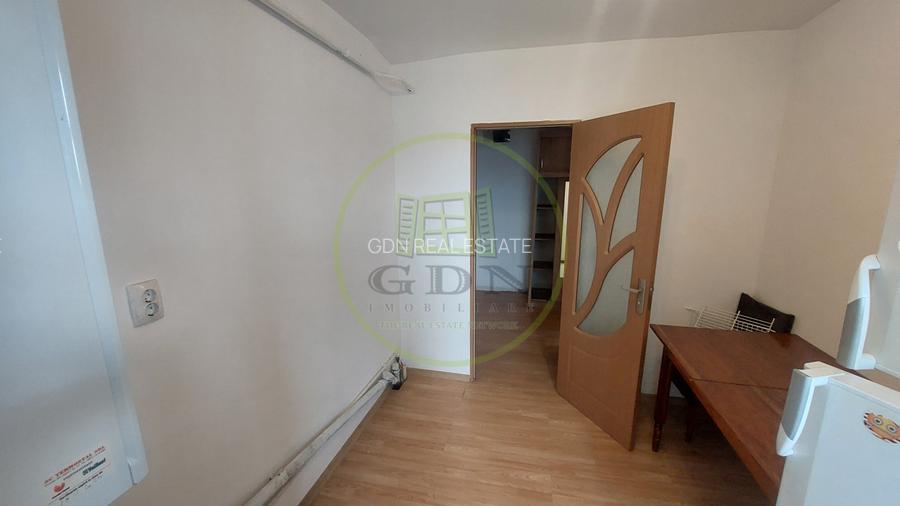 Apartament doua camere decomandat, Cartier Garii, zona Posta - 3
