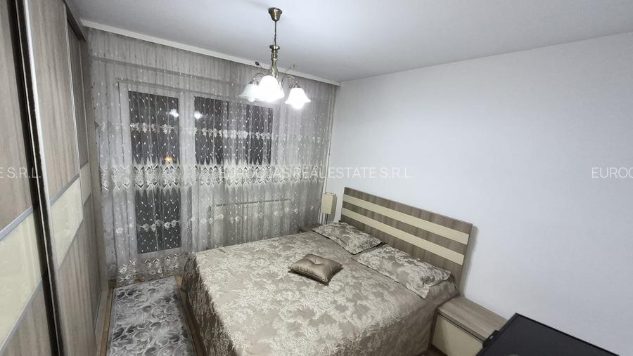 Apartament 3 camere - Casa de Cultura - 600 euro/luna (Cod E5) - 4