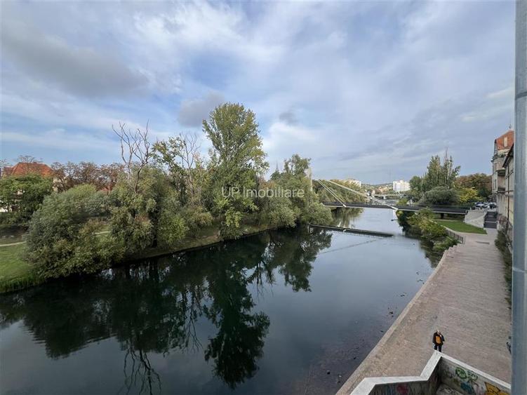 APARTAMENT CU 3 CAMERE | DE INCHIRIAT | PIATA 1 DECEMBRIE - 10