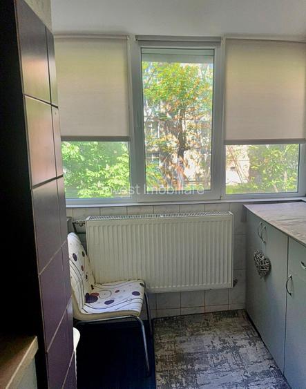 Apartament 2 camere-Podul de Piatra-etaj 1 - 2