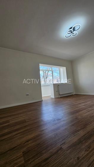 Apartament 3 camere, 3 balcoane, zona Piata Mare - 8