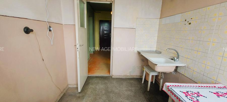 Mega Mall-Piata Delfinului-Aleea Dobrina, decomandat, 50 m.p.,contorizare gaz. - 15