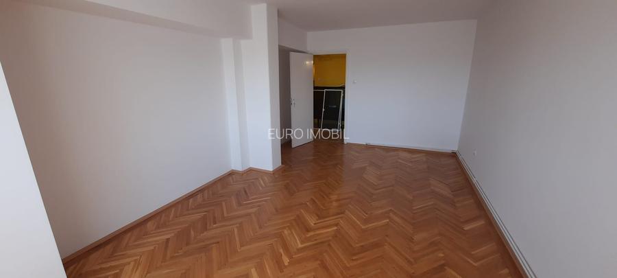 De vanzare apartament 4 camere, Targu-Mures, Ultracentral - 10